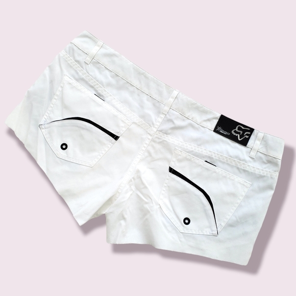 2/30$ - NWT - FOX RACING - Women's Boardshort - Picture 2 of 6